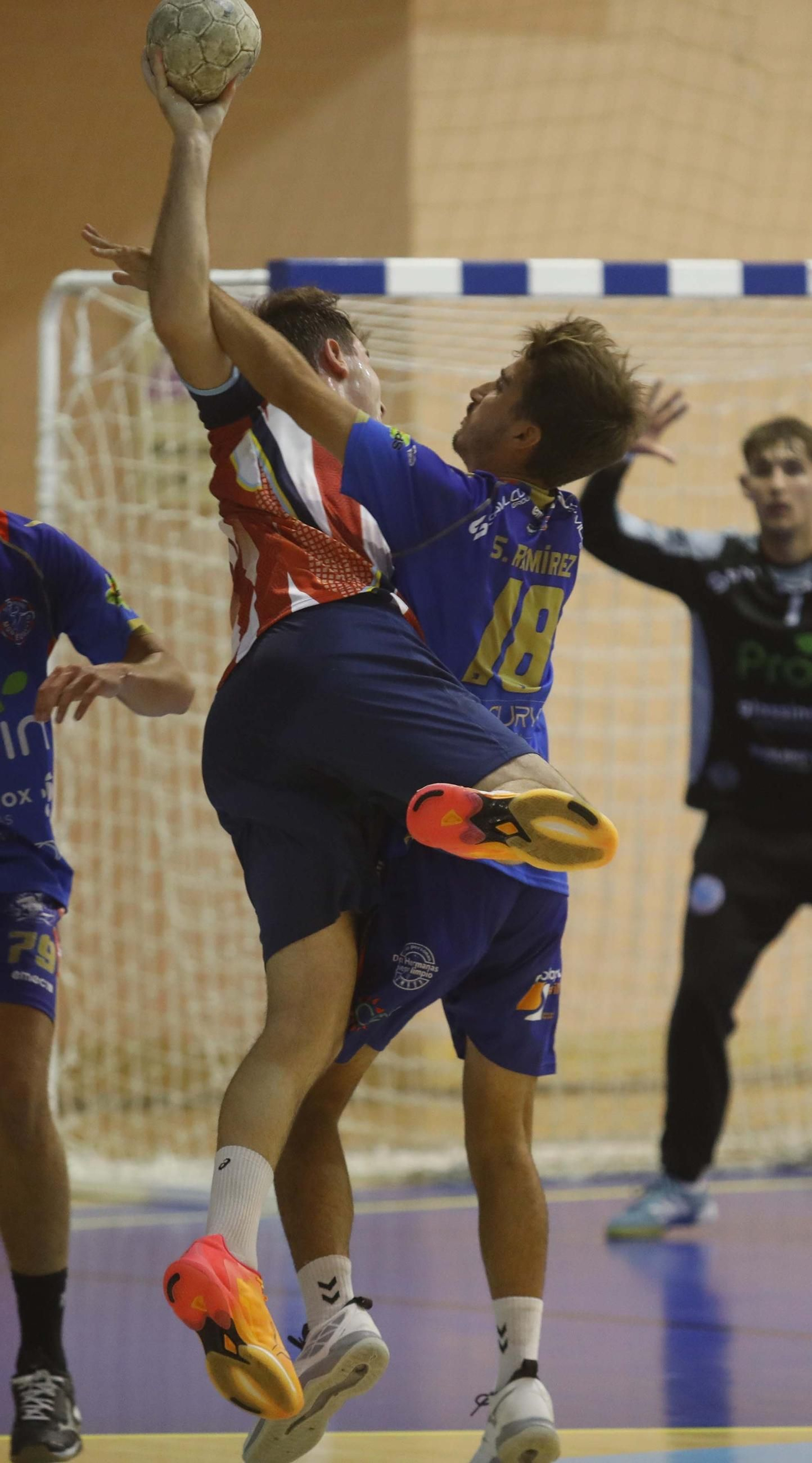 Las fotos del primer amistoso del BM Ciudad de Algeciras 2024-25