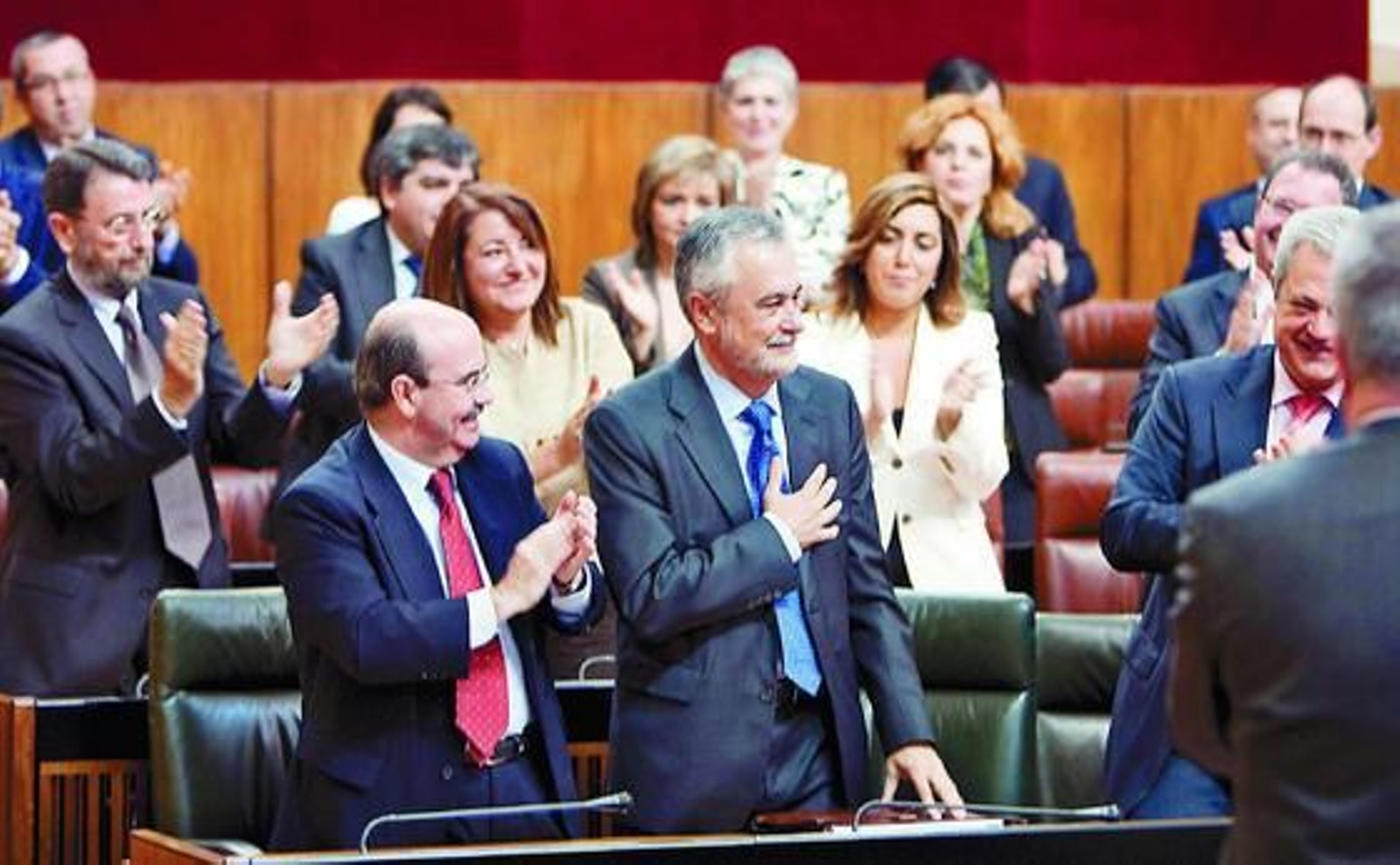 Abril de 2009: Griñán durante su primera investidura. / EFE