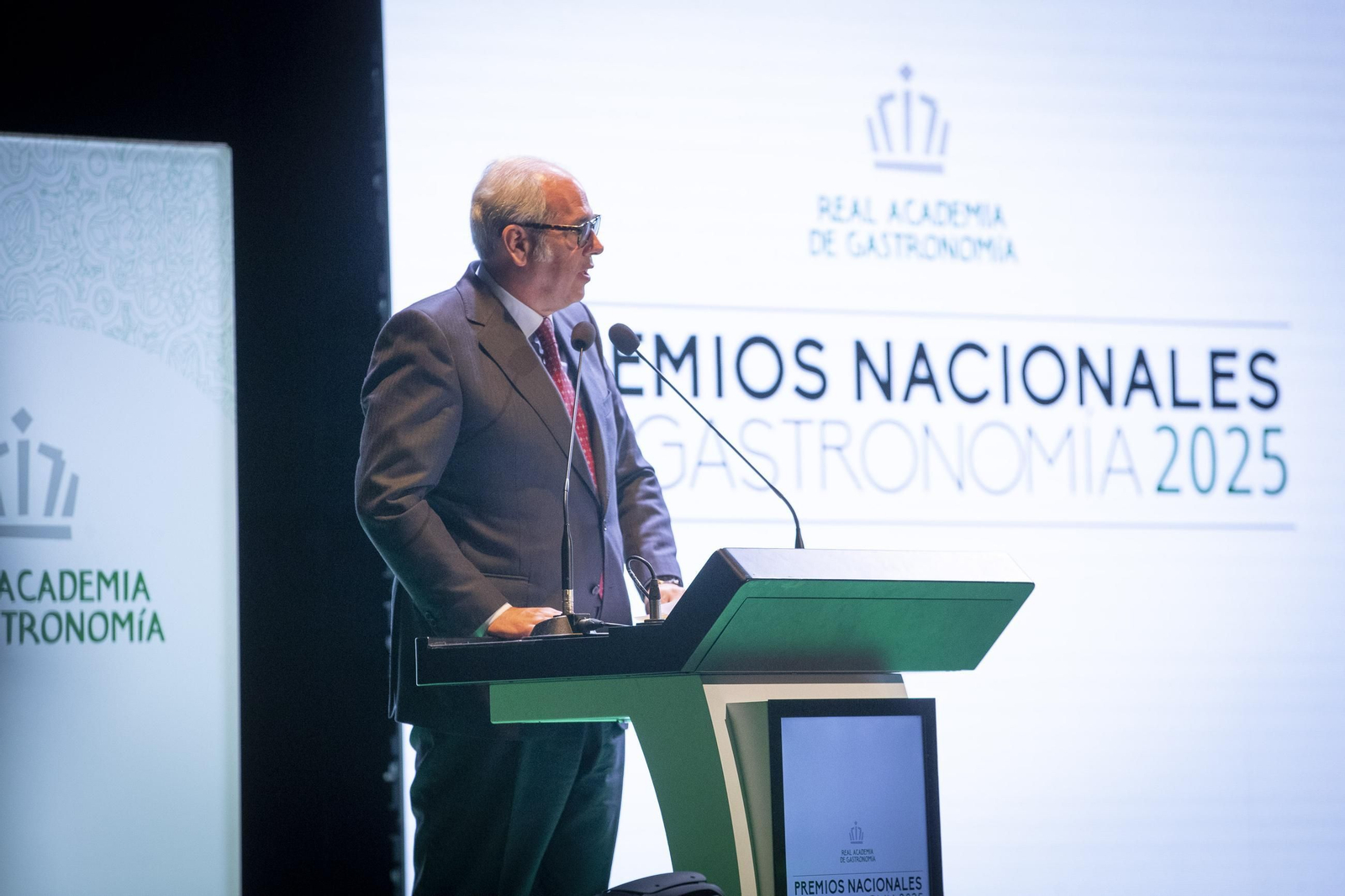 Premios Nacionales de (15279923).jpg