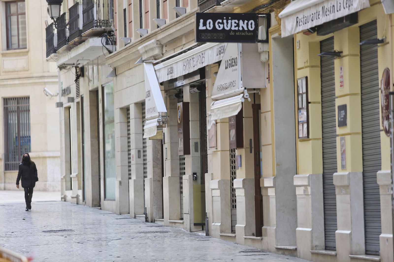 Málaga capital vive el primer día de su nuevo cierre