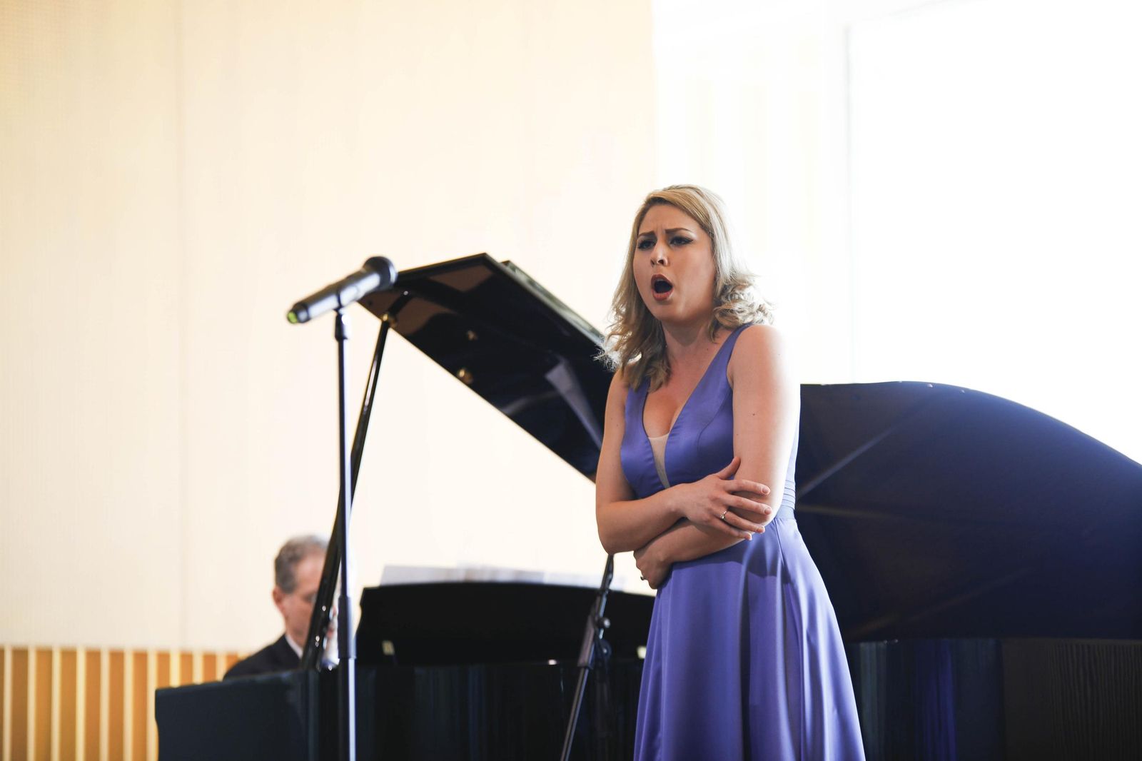 Imágenes del concierto de ópera y zarzuela de la OCAL en el auditorio de Cajamar en el PITA