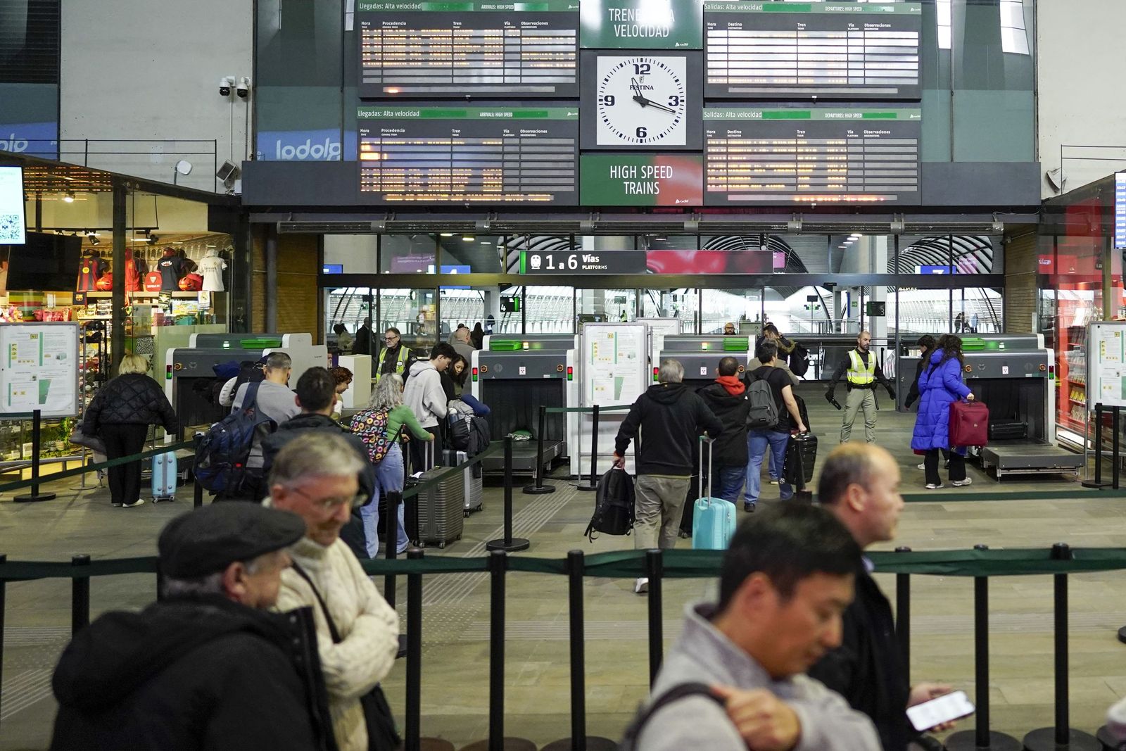 La vuelta de la alta velocidad, en imágenes