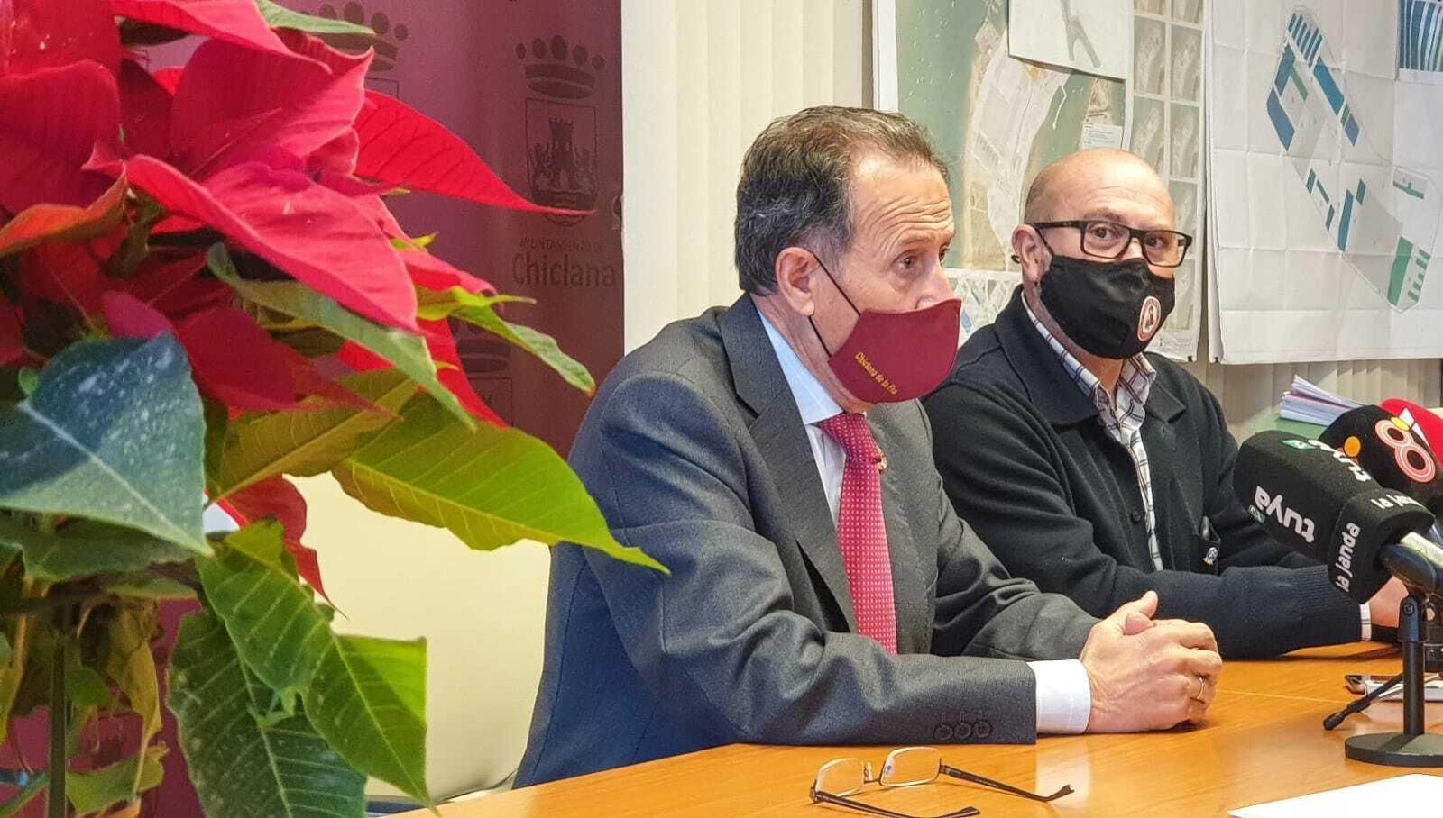 Comparecencia ofrecida este martes por el alcalde y el portavoz de Cs para anunciar su acuerdo.