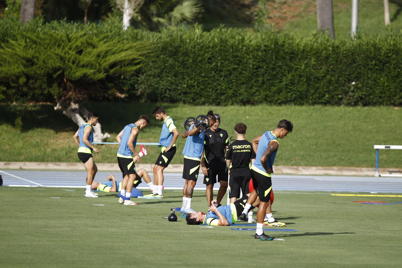 Primer entrenamiento de la Temporada 2025-2026 de la U.D. Almería, en imágenes