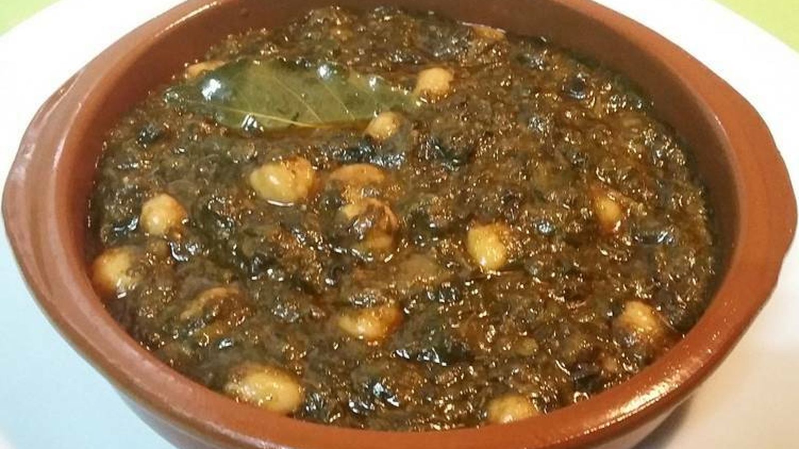 A las espinacas y torrijas se suman propuestas innovadoras de cocina cofrade.