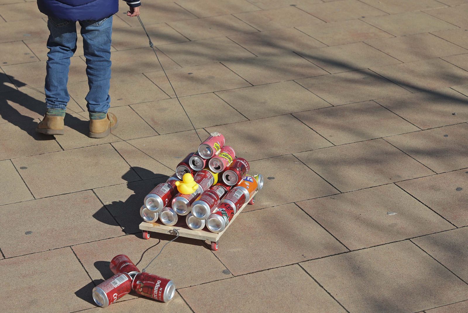 Fotos del arrastre de latas en Algeciras
