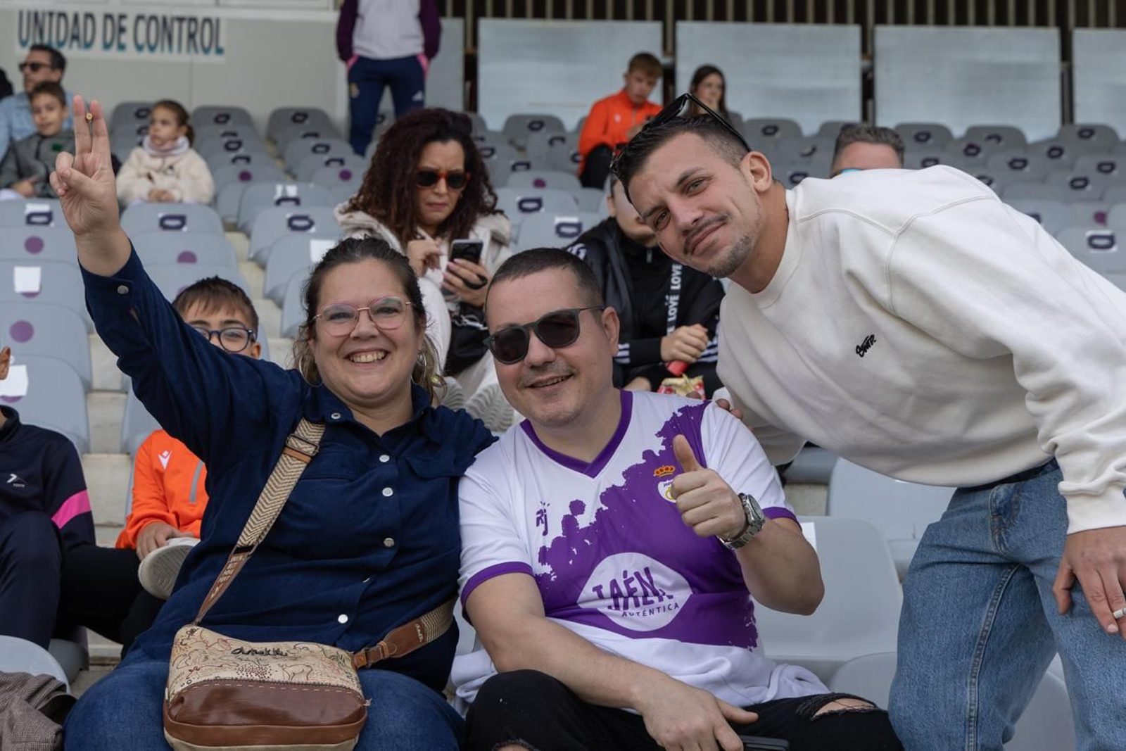 Real Jaén 0-1 Linares Deportivo: las mejores imágenes del clásico provincial