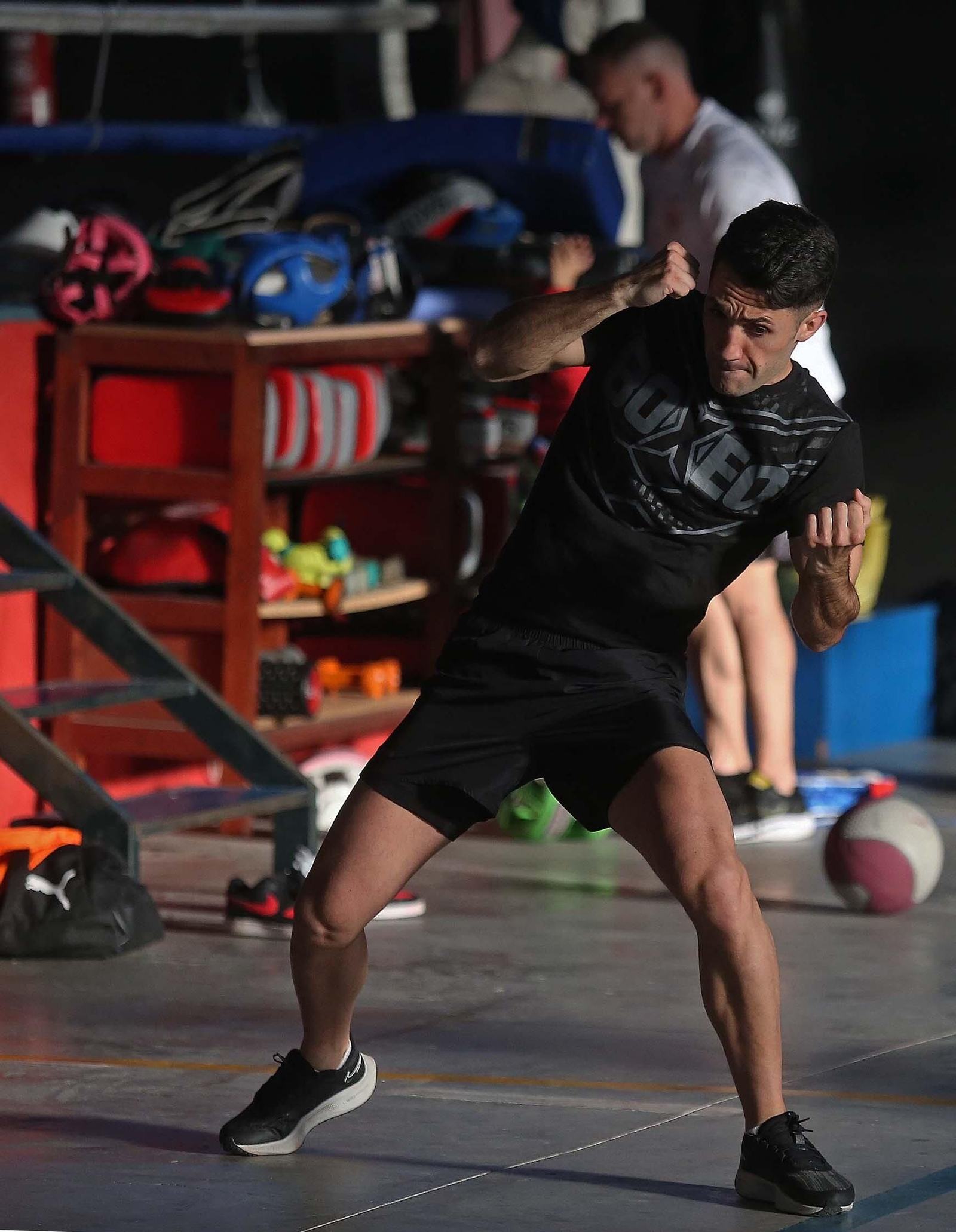 Fotos del entrenamiento previo al debut profesional de los boxeadores Christian Tocón Pérez Abdellah y Tyronne Buttigieg del Club Don Principe de La Línea Fotos del entrenamiento previo al debut profesional de los boxeadores Christian Tocón Pérez Abdellah y Tyronne Buttigieg del Club Don Principe de La Línea