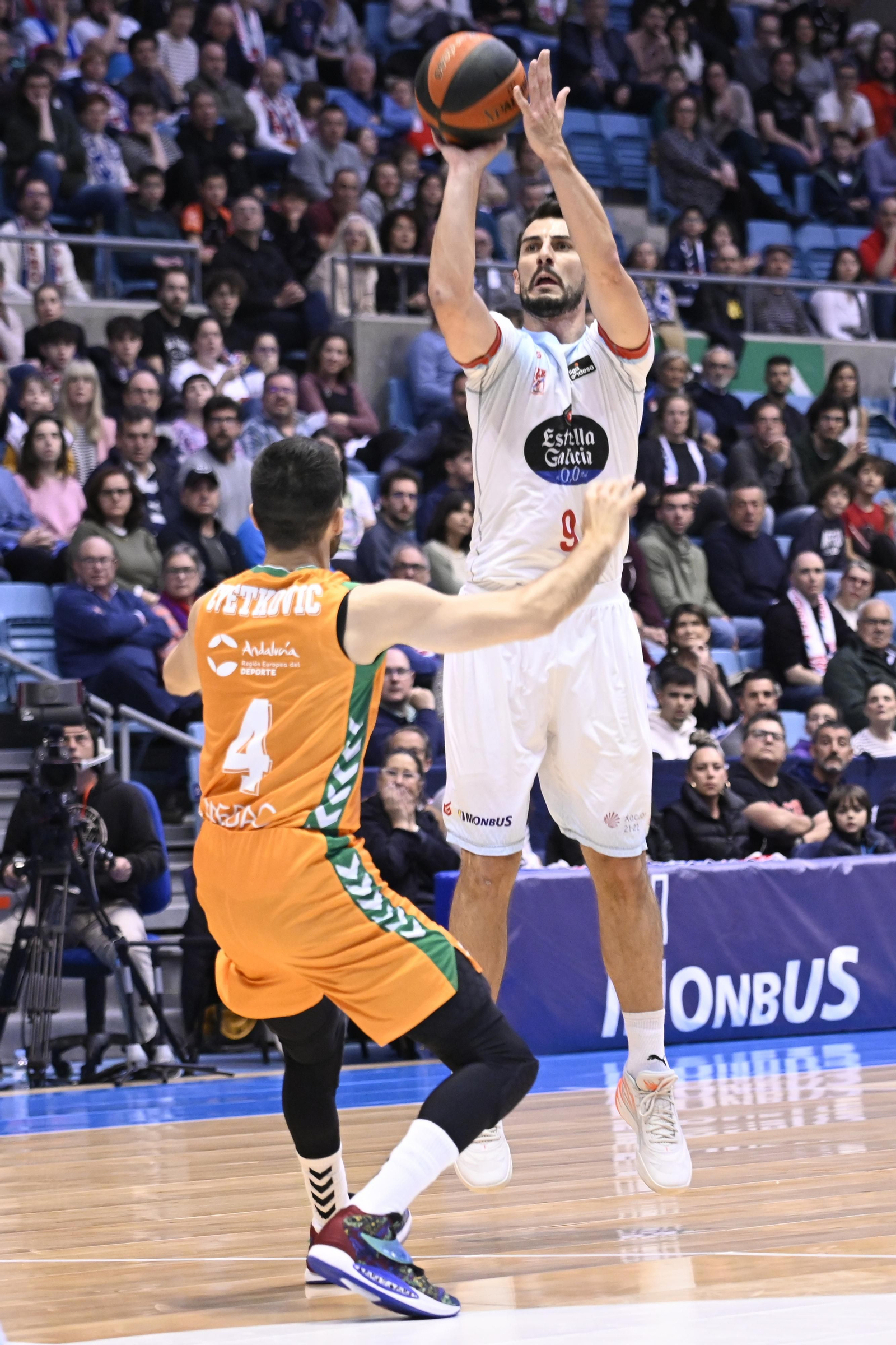 Las fotos del Obradoiro - Betis Baloncesto