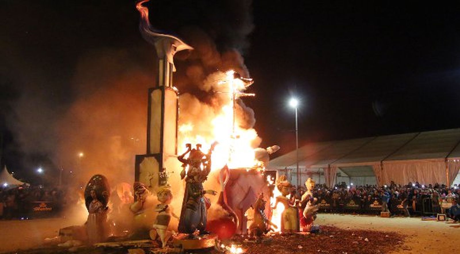 Las Fallas de Valencia entran en la Lista del Patrimonio Inmaterial de la UNESCO, que se votará el próximo mes