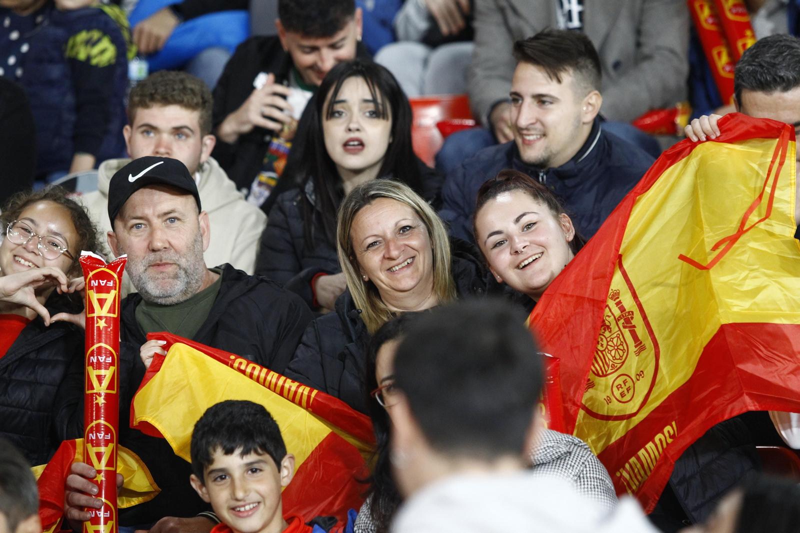 Imágenes del partido de fútbol amistoso entre las selecciones de España y Suiza Sub 21, disputado en Almería