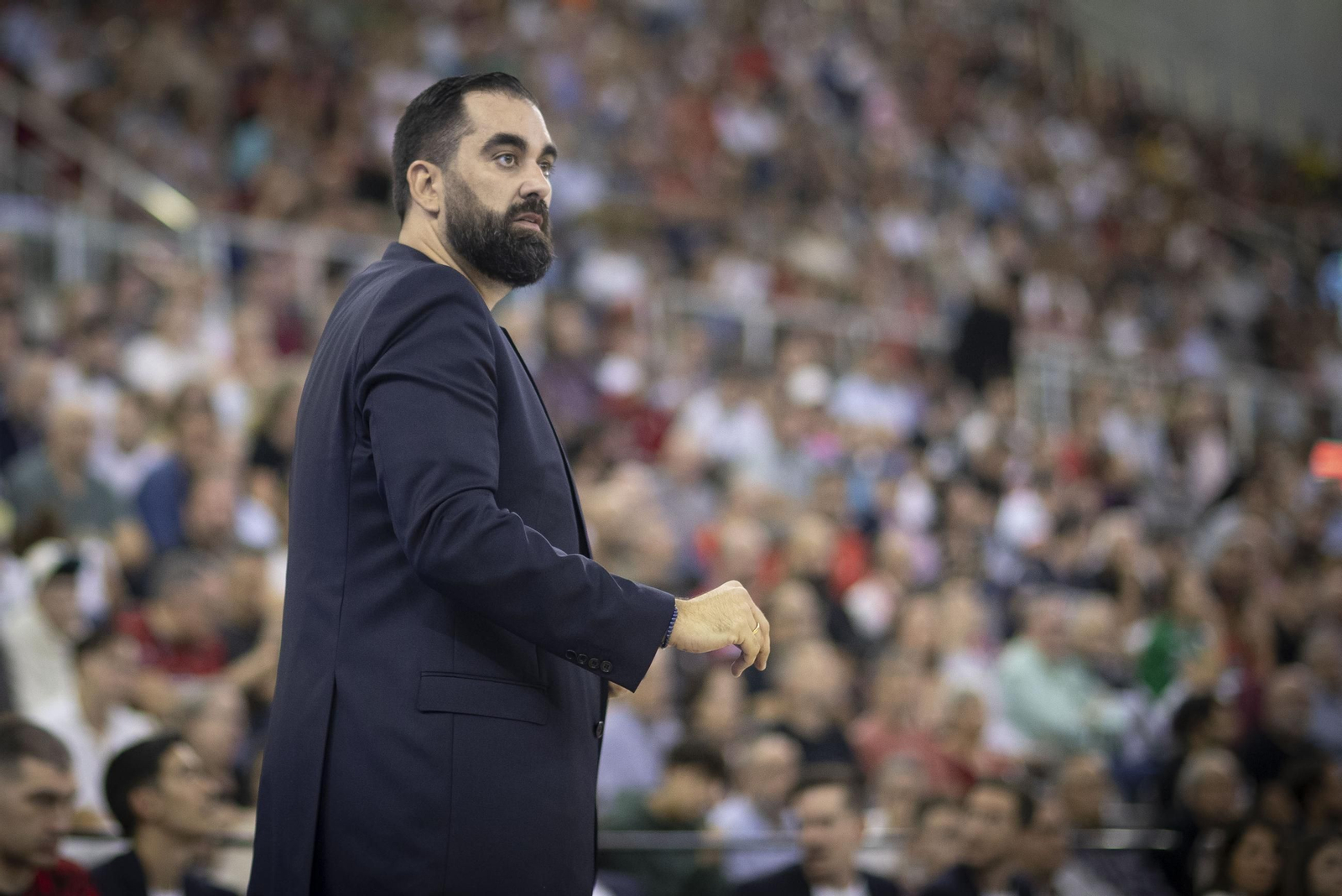 Ramón Díaz en un partido en el Palacio de Deportes.