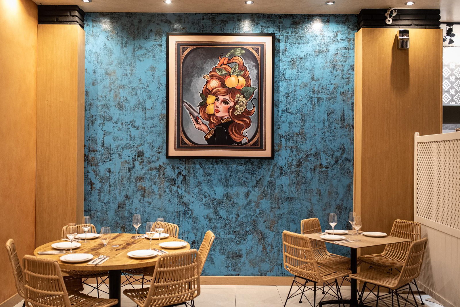 Comer junto a la Plaza de las Monjas