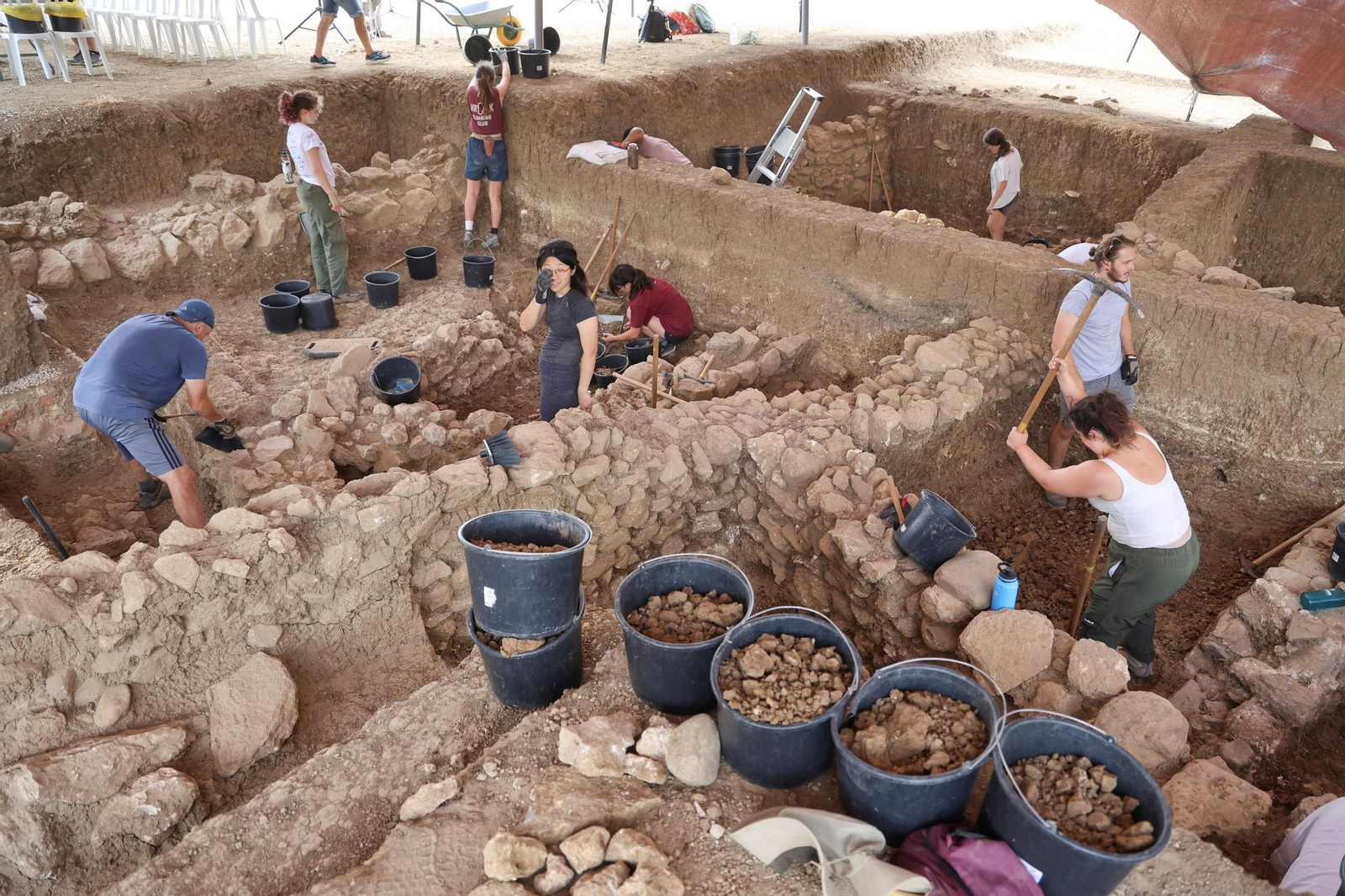 La Málaga fenicia del Cerro del Villar, en fotos
