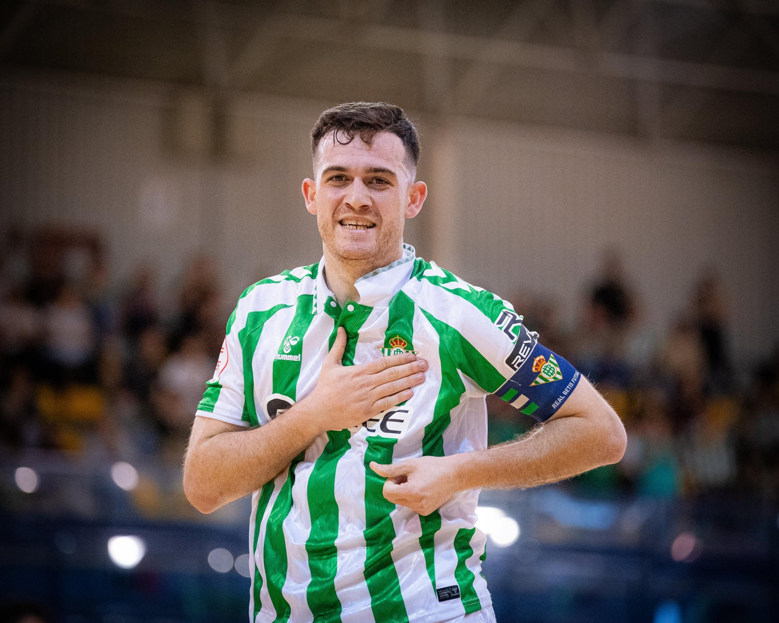 Un homenaje a la corta e intensa trayectoria del Betis Futsal, en imágenes