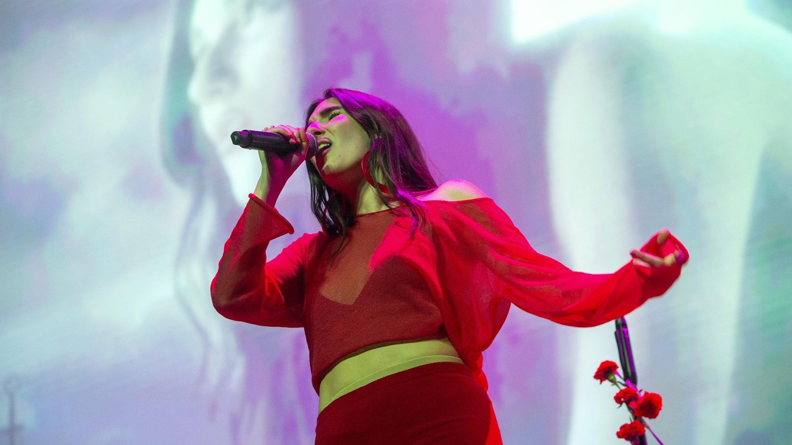 La artista Judeline durante su último concierto en Sevilla.