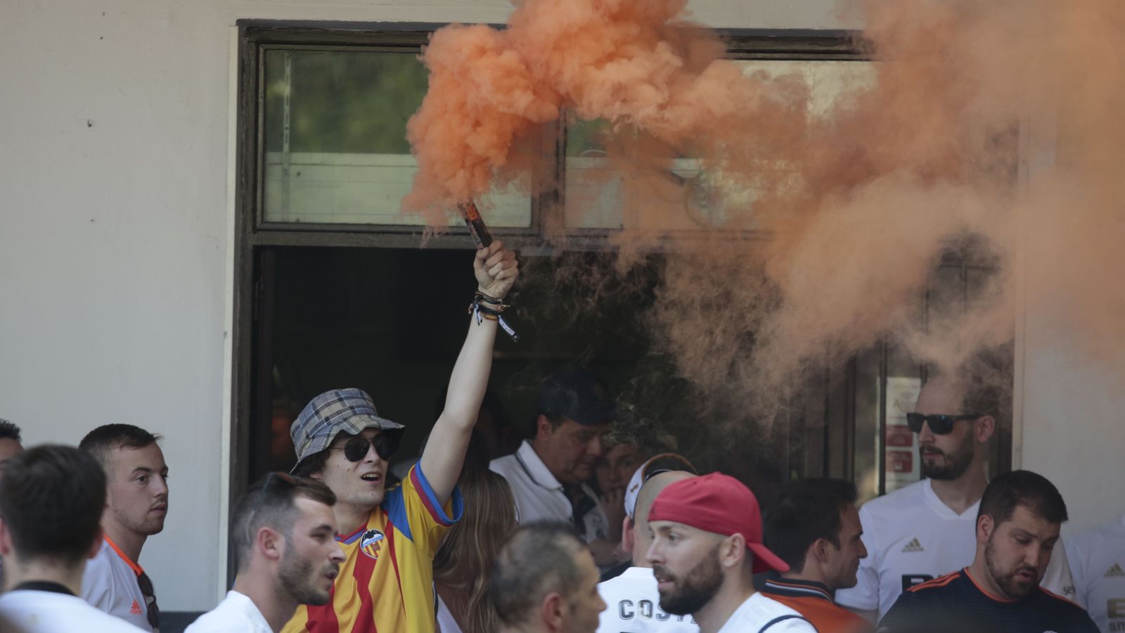Espectaculares imágenes de la afición del Valencia