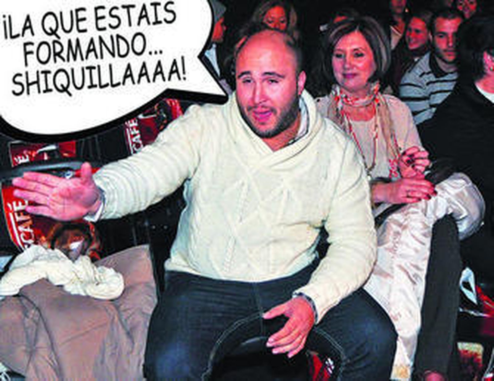 Paquirrín calienta el ambiente en el 'gallinero' de Simof