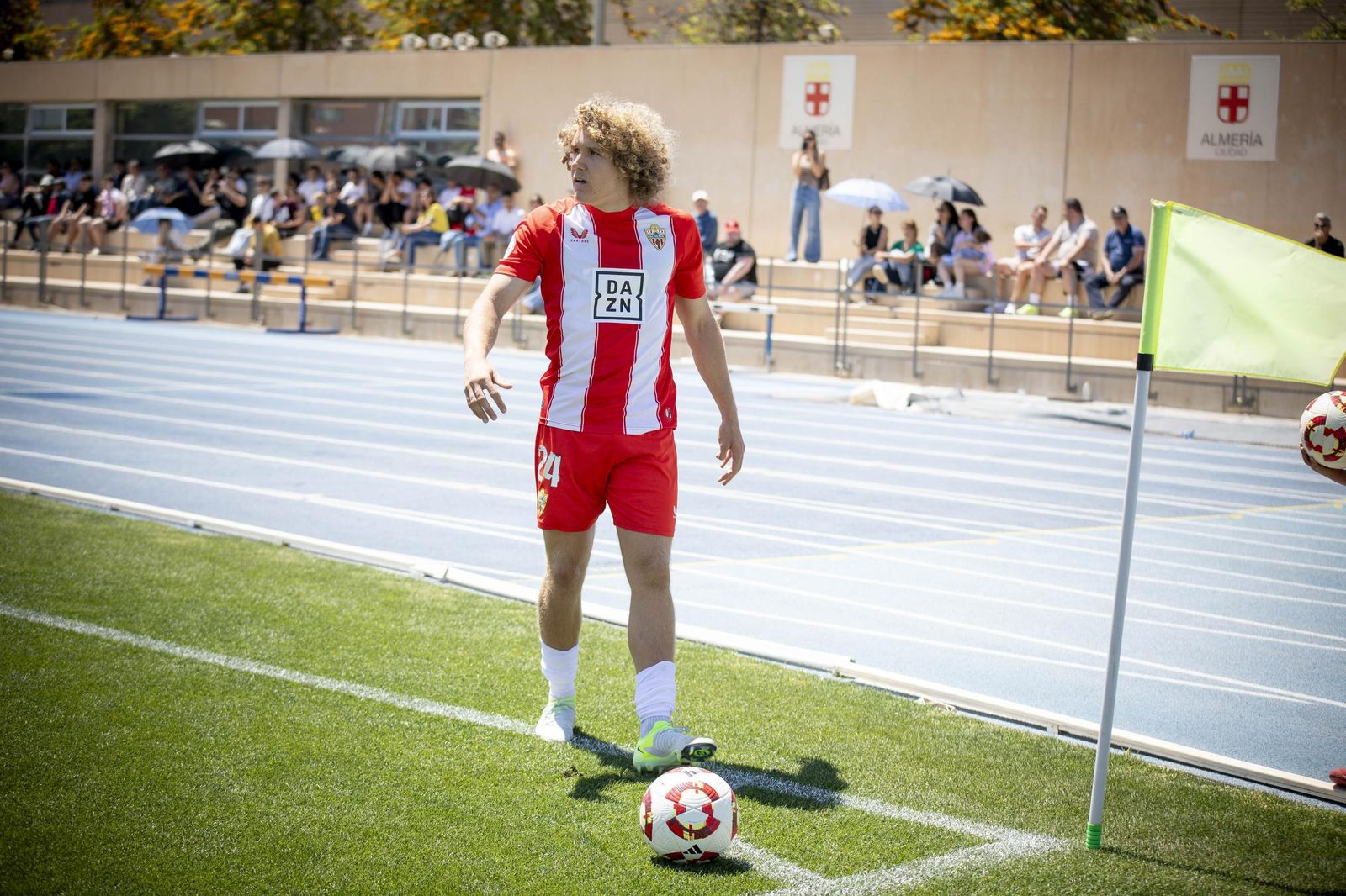 Partido de Segunda RFEF entre el Almería B y el Cádiz Mirandilla