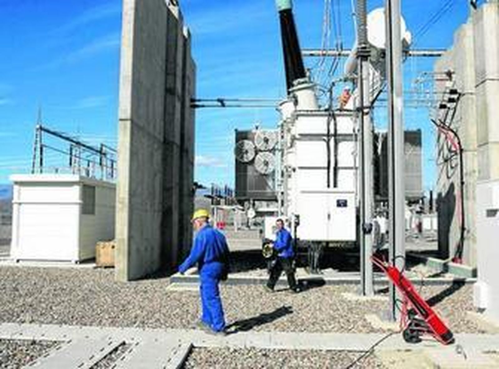 La subestación de Tabernas, unida a la de Benahadux, supuso un 'seguro anticortes de luz' para la provincia.