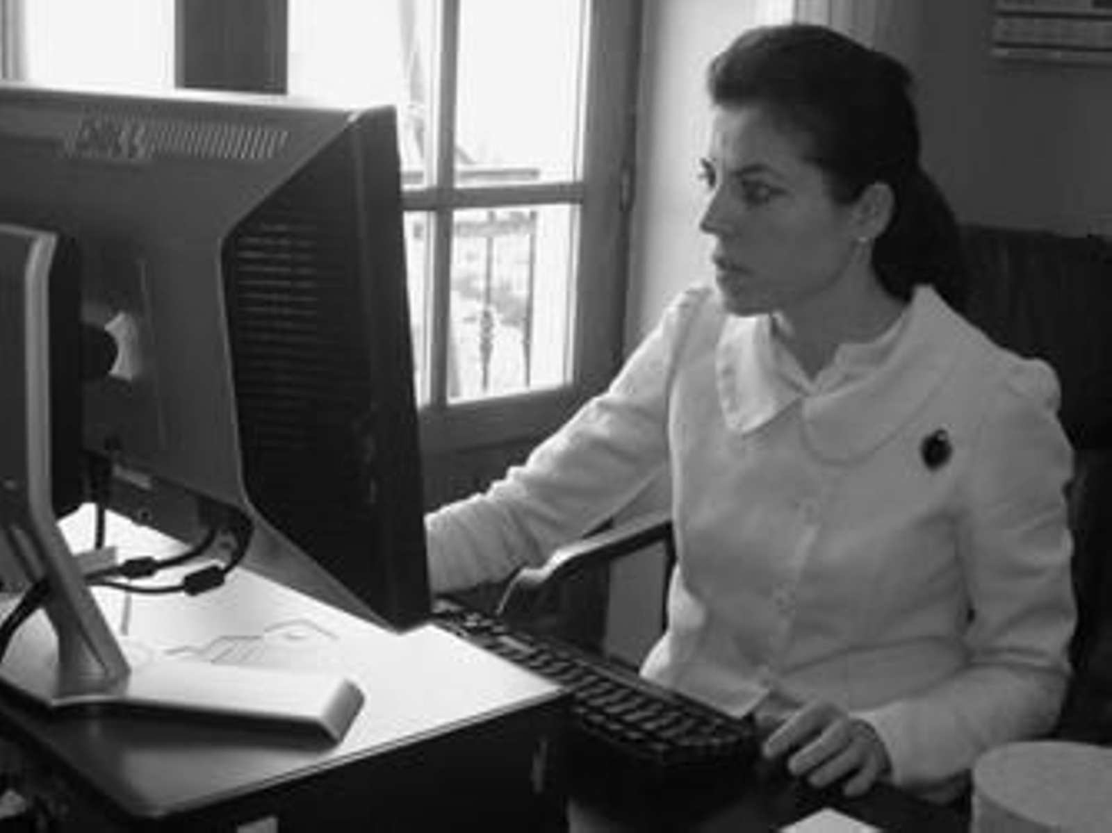 Cristina Barrera, en su despacho en Tarifa, ayer.