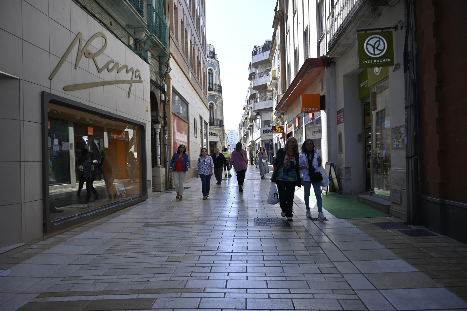 Imágenes del martes 14 de abril, en Huelva