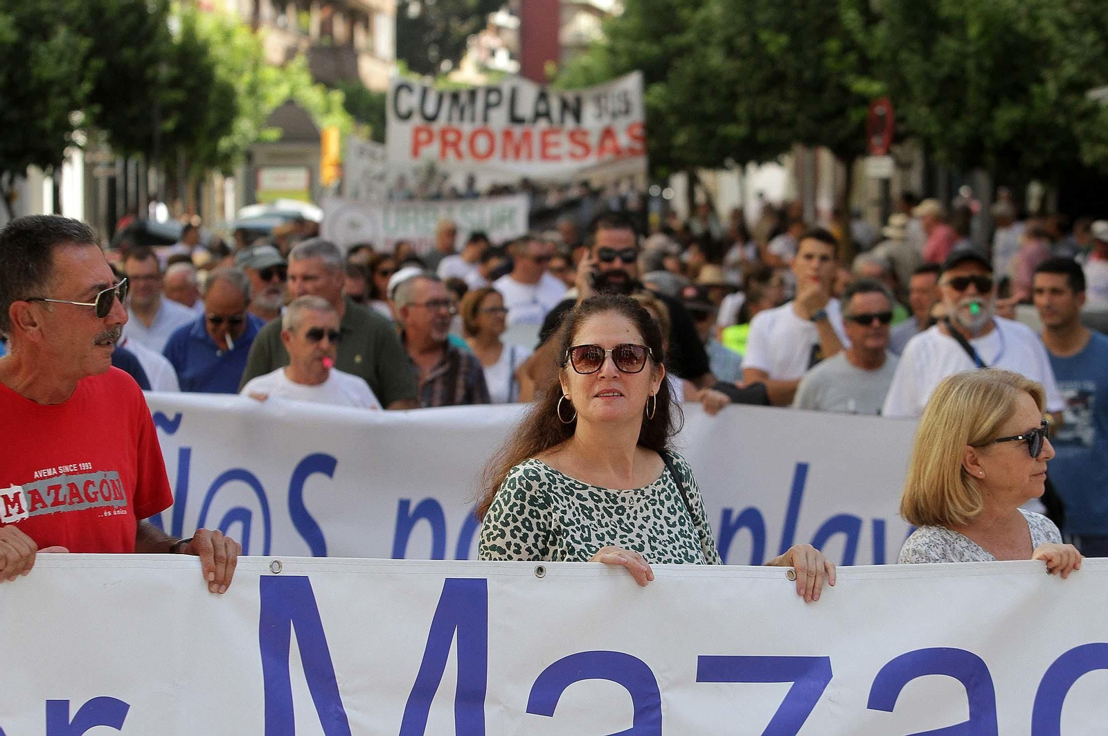 Imágenes de la manifestación "Salvemos las Playas de Huelva"