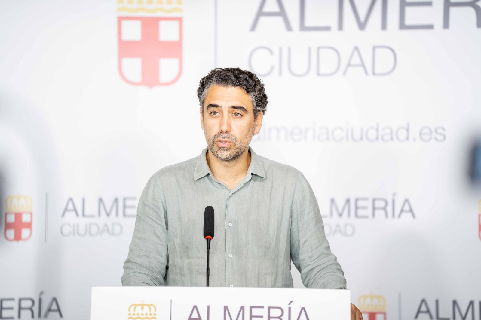 Pérez de la Blanca, concejal de Turismo, en rueda de prensa