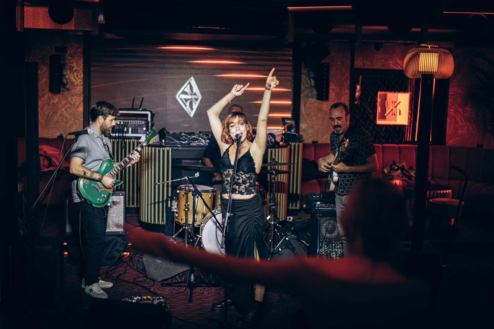 Merche Corisco, durante una de las jam sessions de los jueves en la Sala Nu de Cádiz.