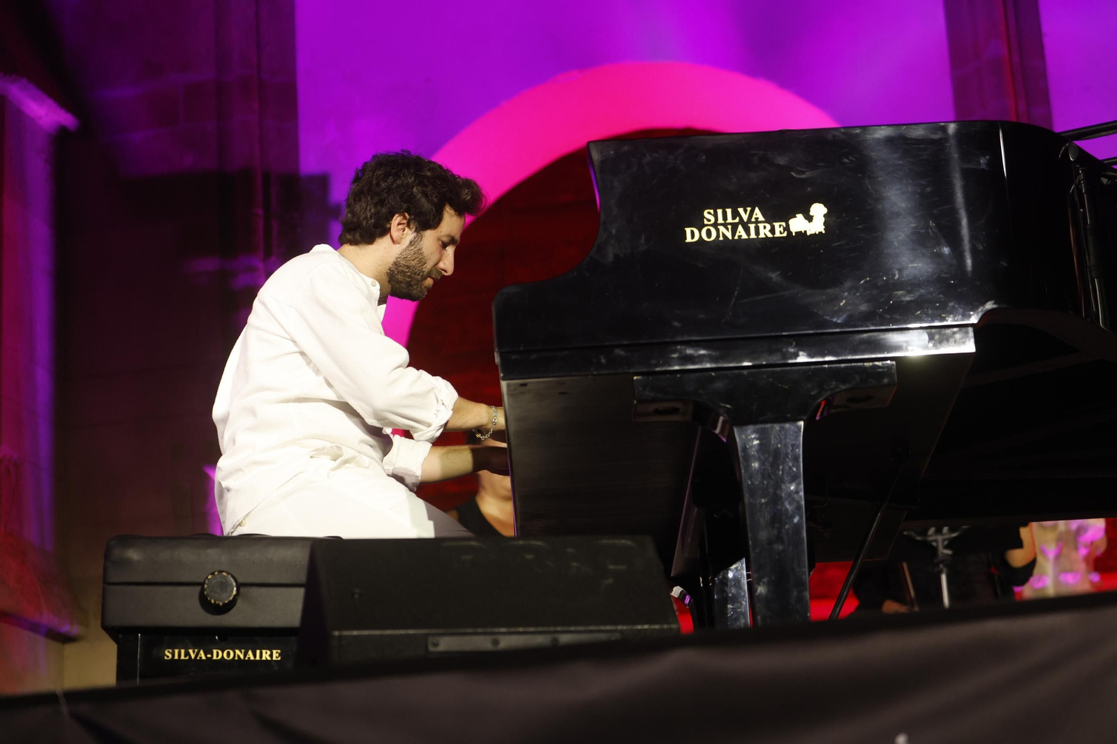Las mejores imágenes de la Noche Blanca del Flamenco de Córdoba
