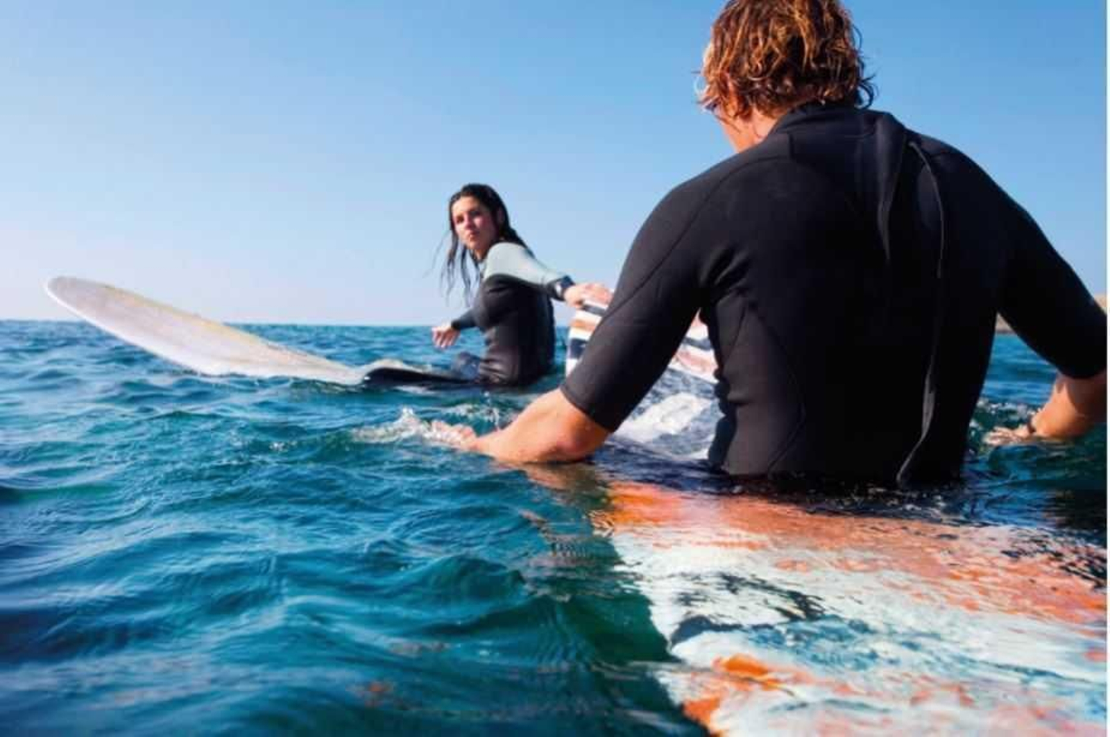 El deporte en el agua evita lesiones y aumenta la resistencia.