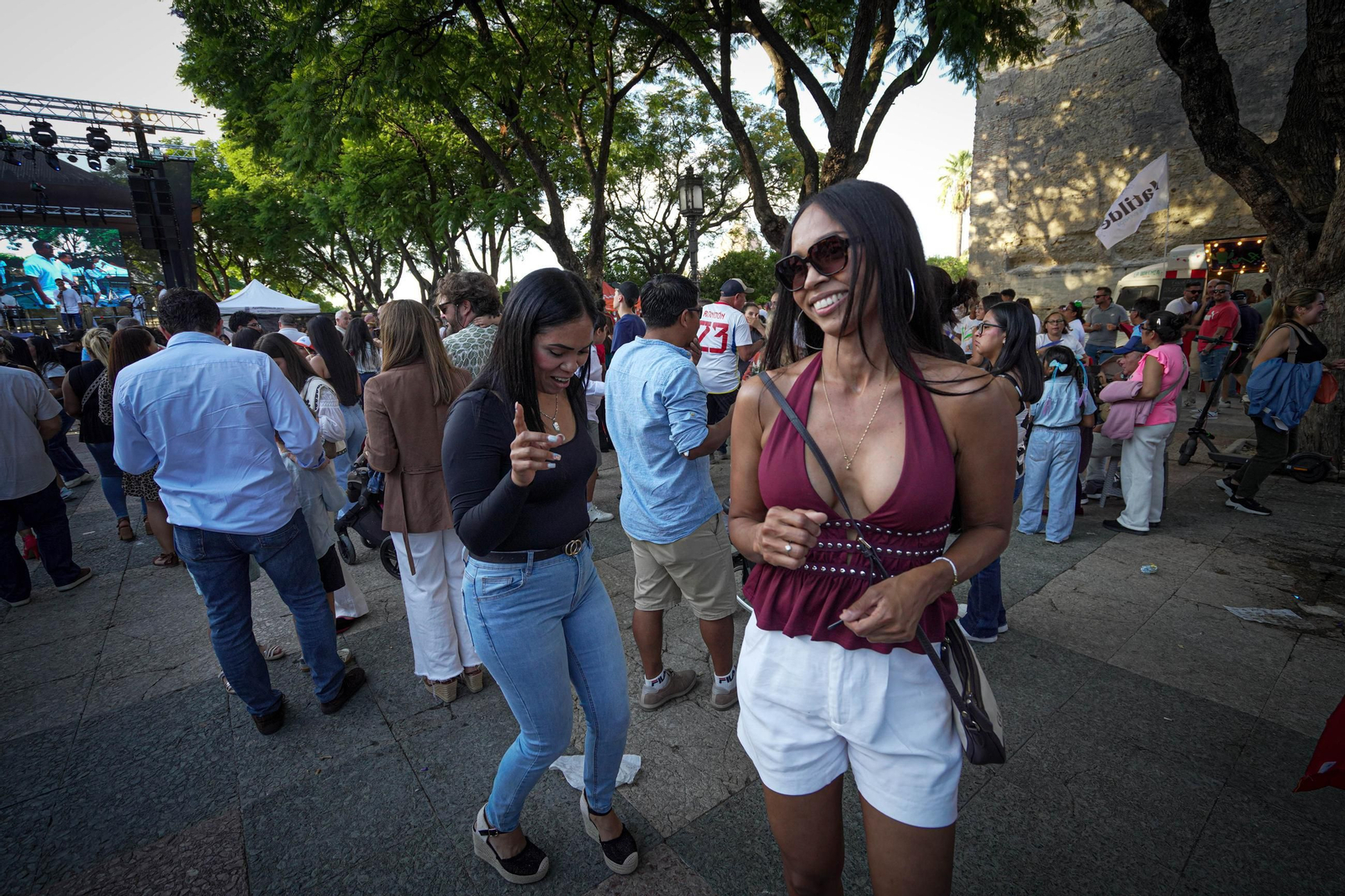 Imágenes de la fiesta Alma Hispana y la Noche Azul y Blanca en Jerez