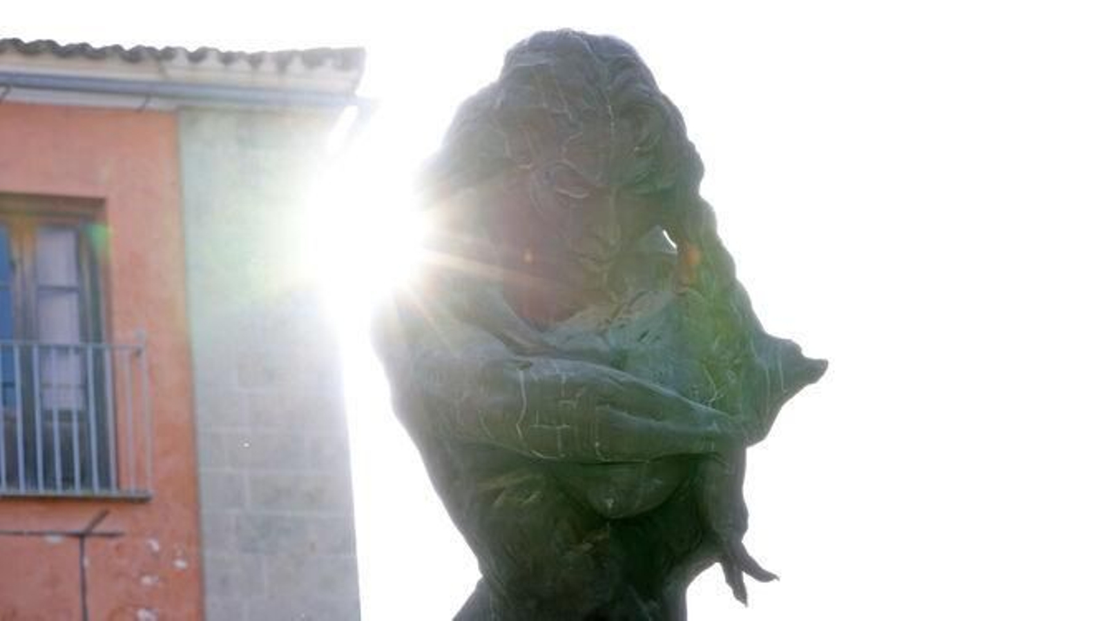 Imagen del monumento a Lola Flores.