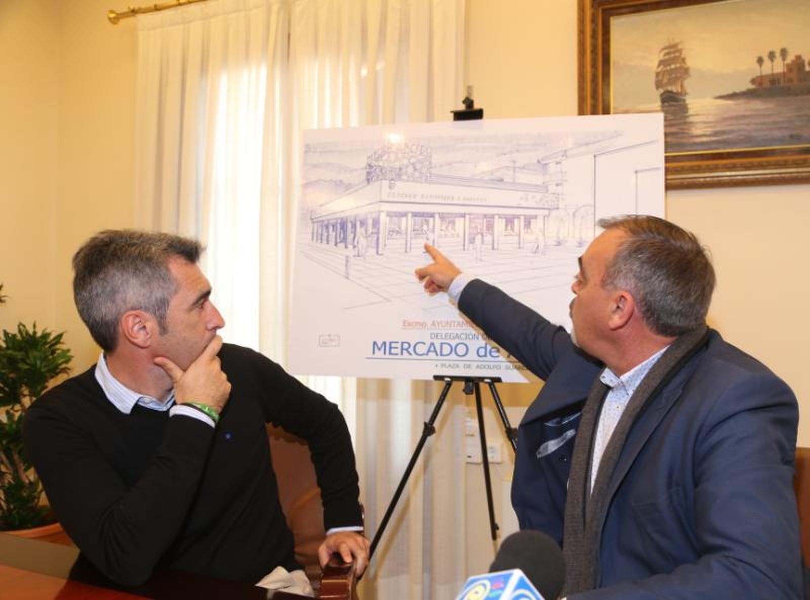 Victor Navas y Bernardo Jiménez presentan el diseño inicial del proyecto.