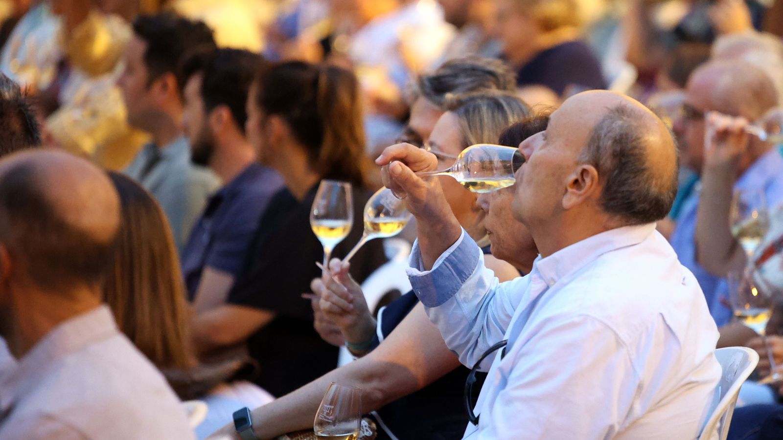 Gran cata 'Del Jerez al Cielo' en plaza de la Asunción