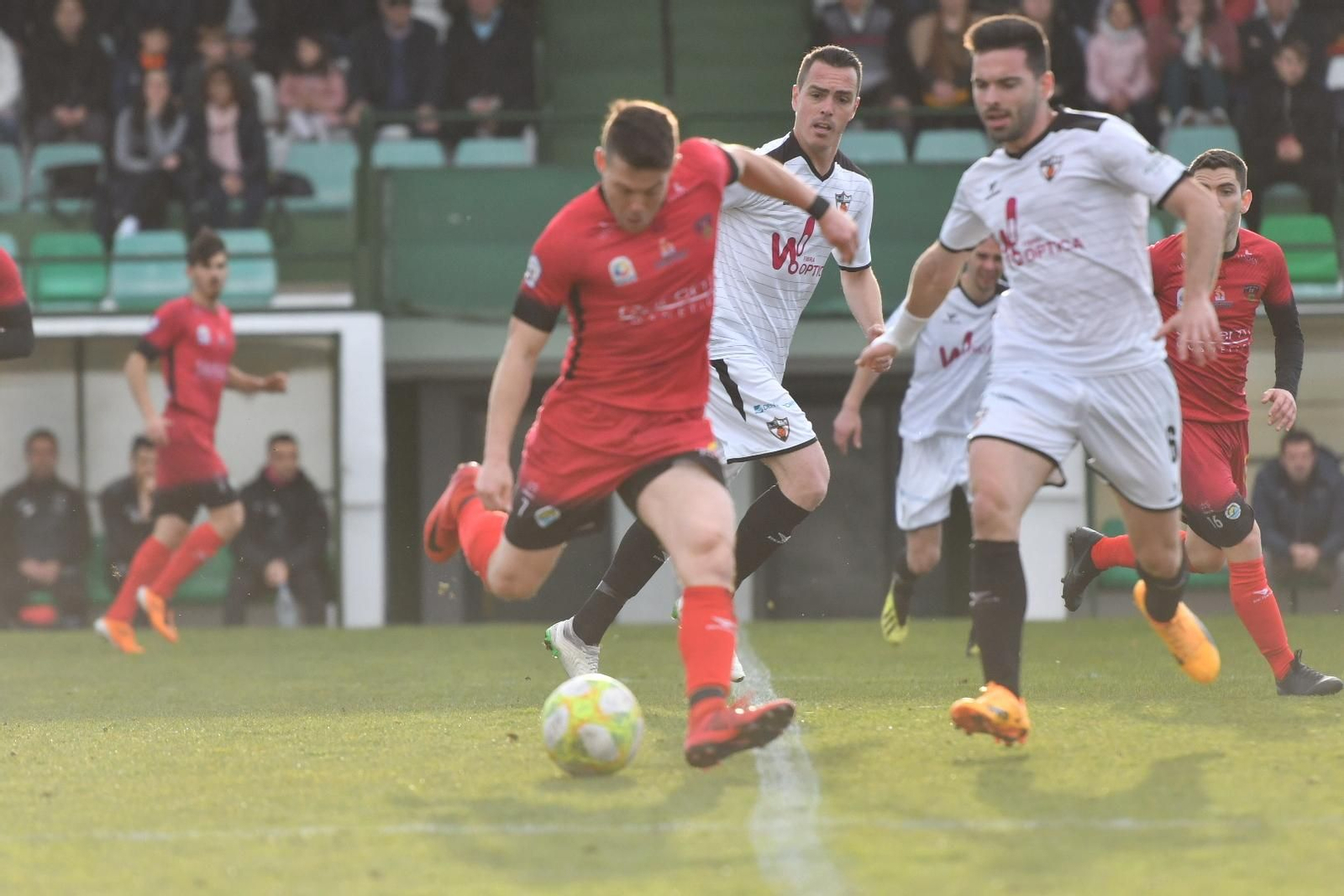 Imagen del derbi entre el Pozoblanco y el Salerm Puente Genil, la campaña 20-21.