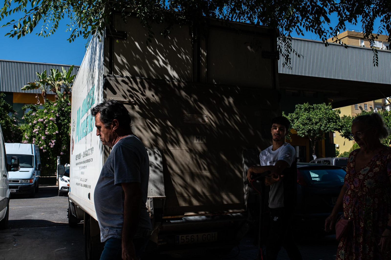 Una mañana en el barrio de Pino Montano