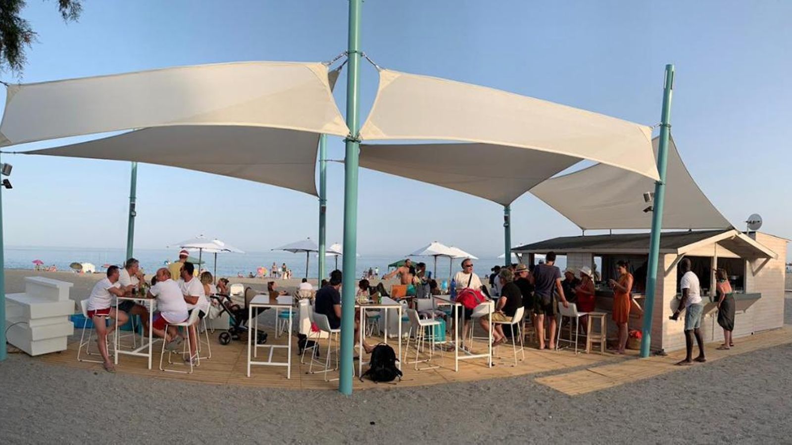 Chiringuito Cambriles Lujar