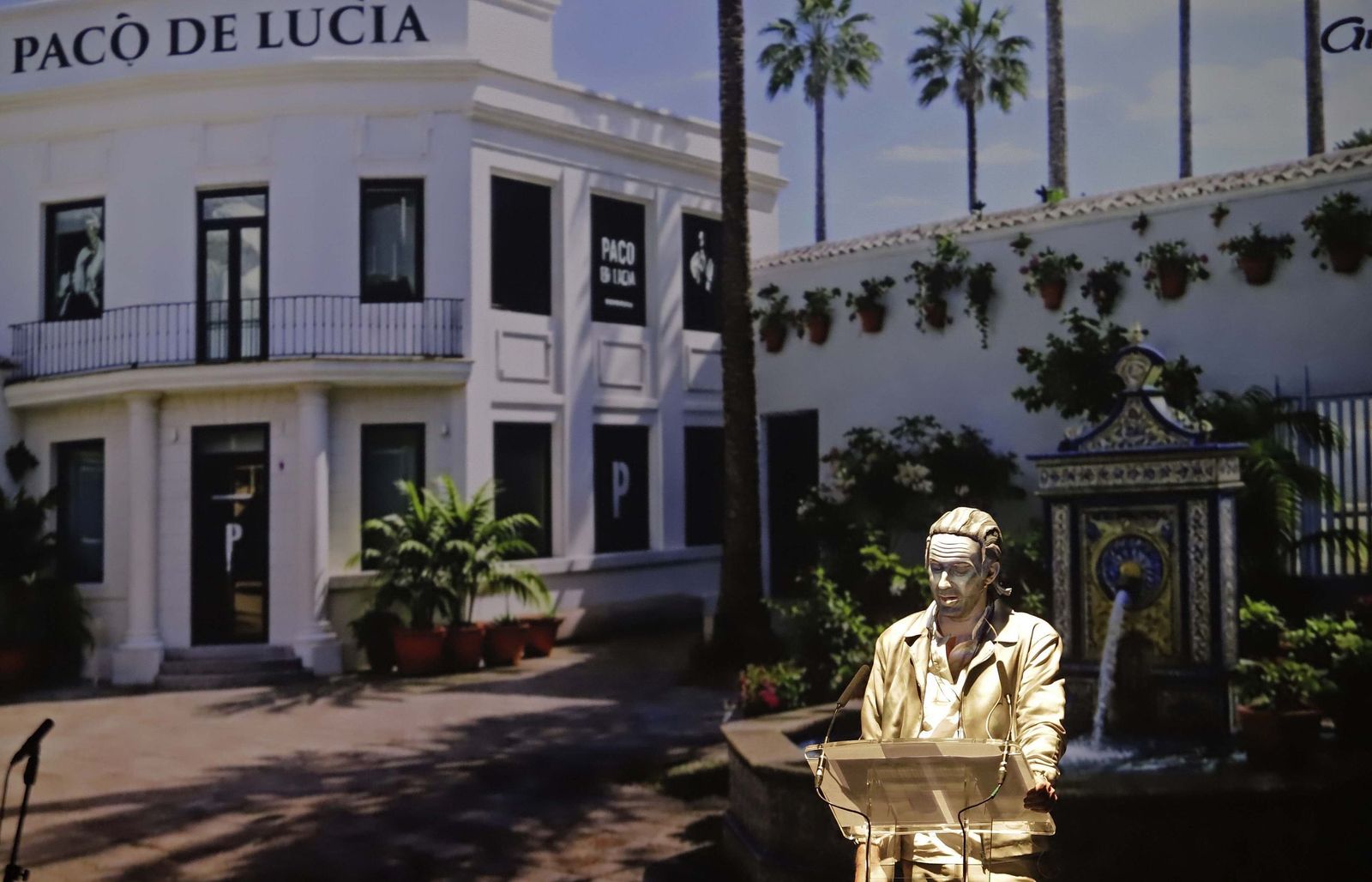 Fotos del pregón del Carnaval Especial 2026 protagonizado por Fran Amado en Algeciras