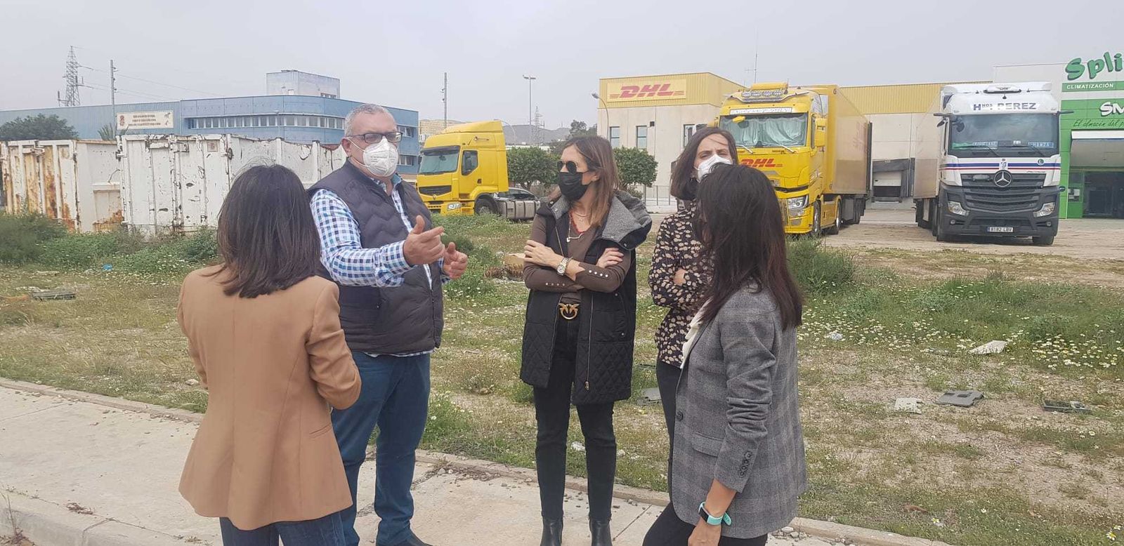 Concejalas en una visita al Sector 20 en el año 2021