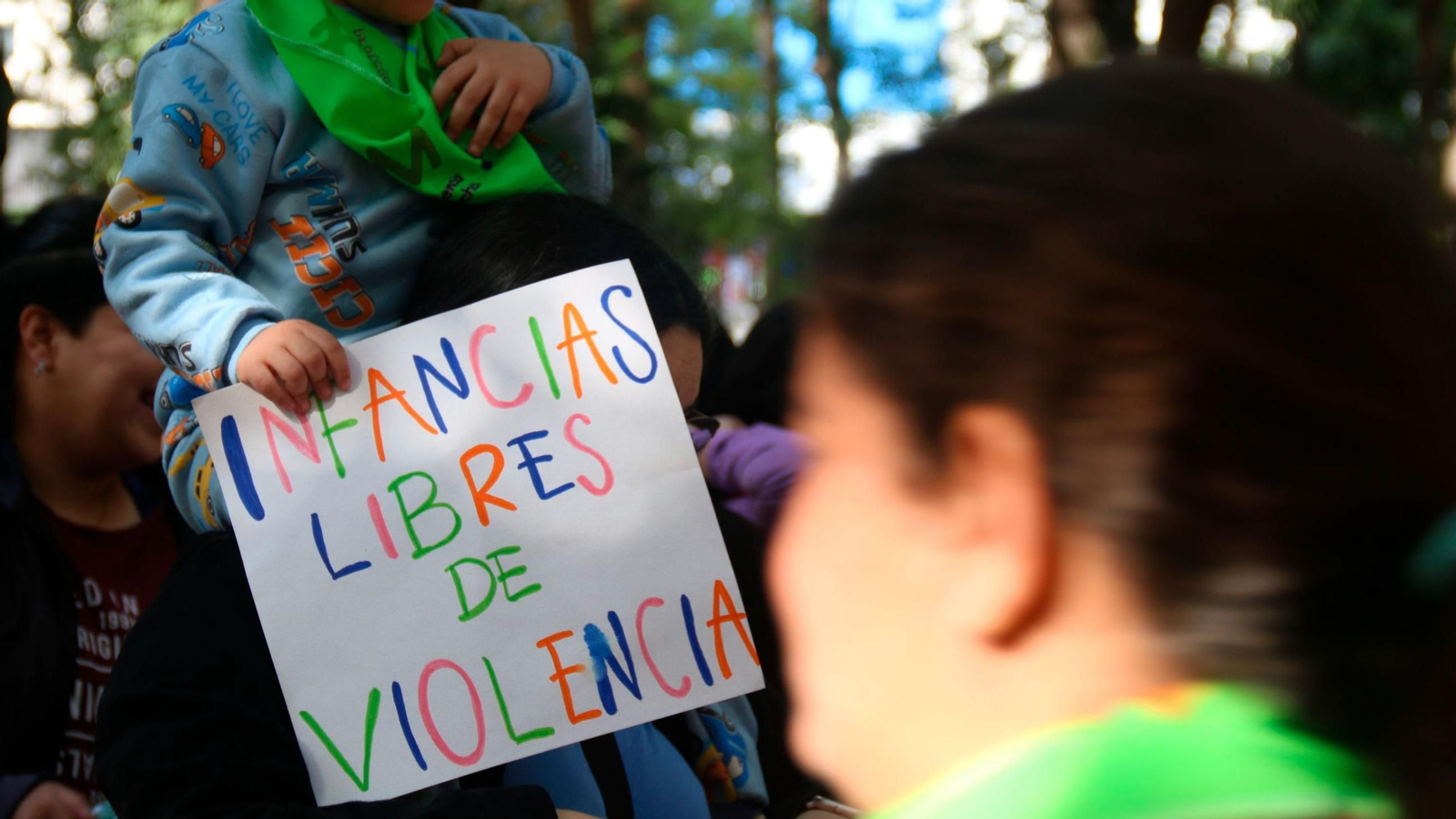 Imagen de archivo de una manifestación por los derechos de los niños y las niñas.