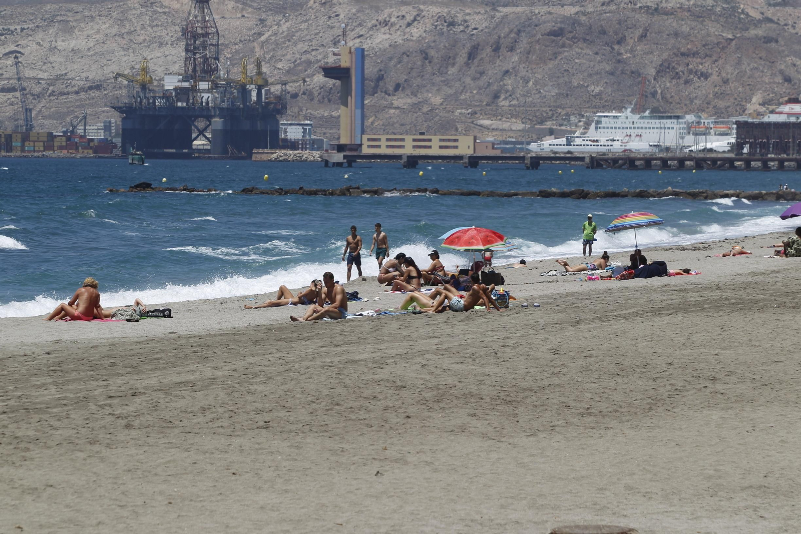 Fotogalería primer día vigilantes playas de Almería