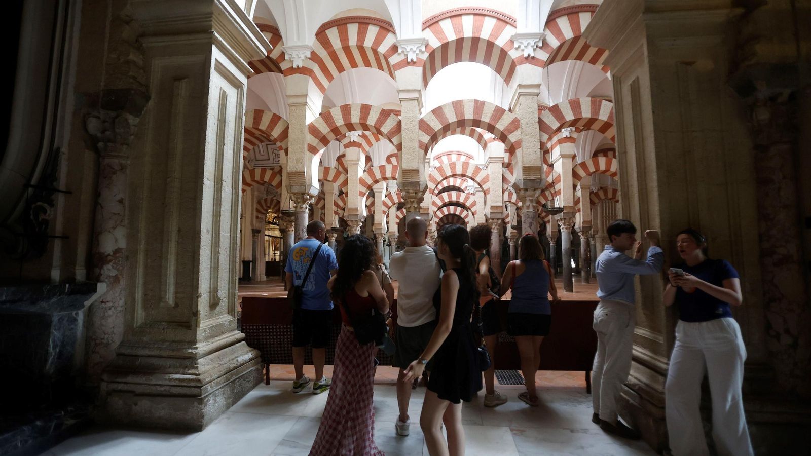 Público en la Mezquita-Catedral este sábado