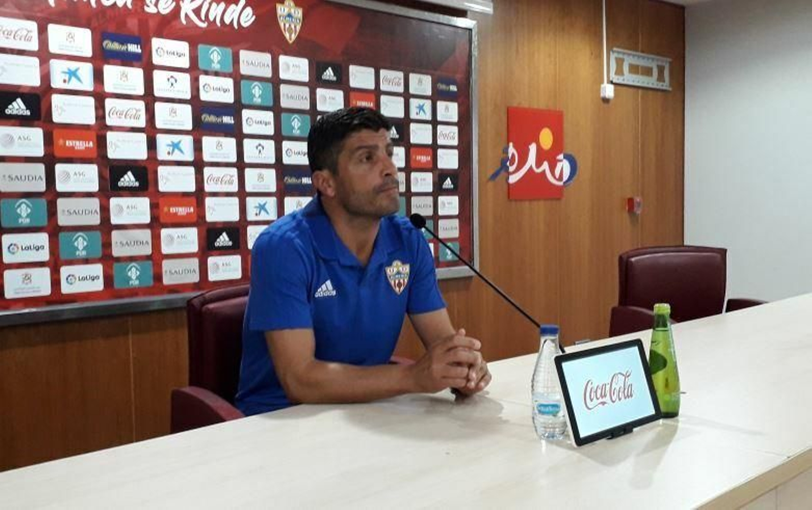 Rueda de prensa del míster.