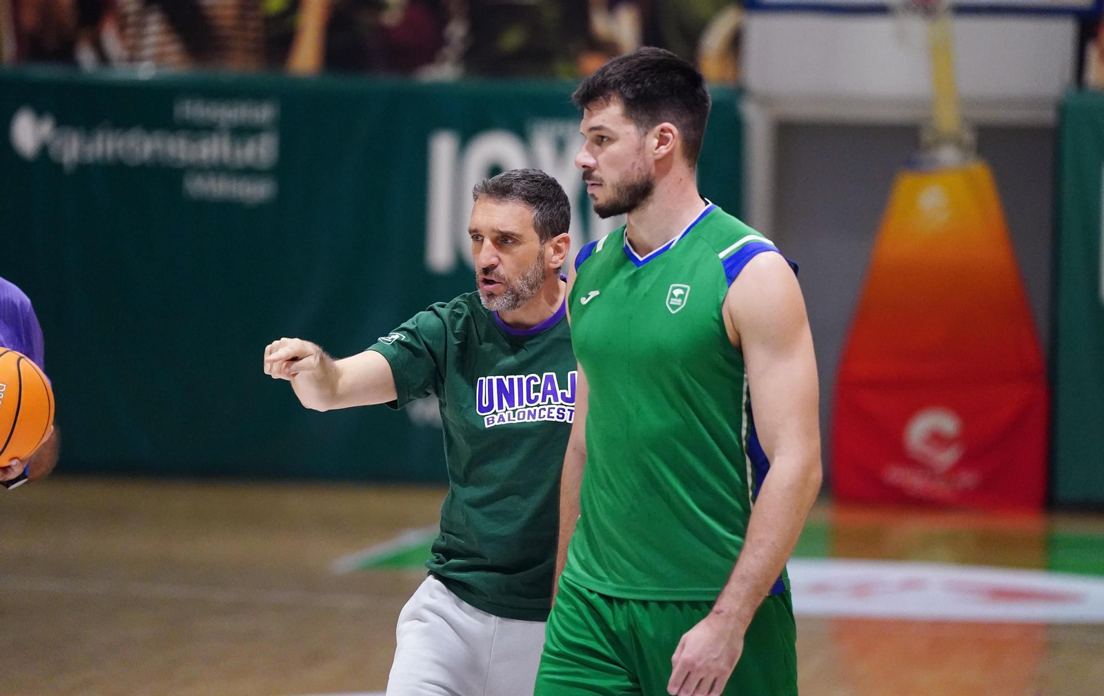 El Unicaja empieza su etapa en Los Guindos