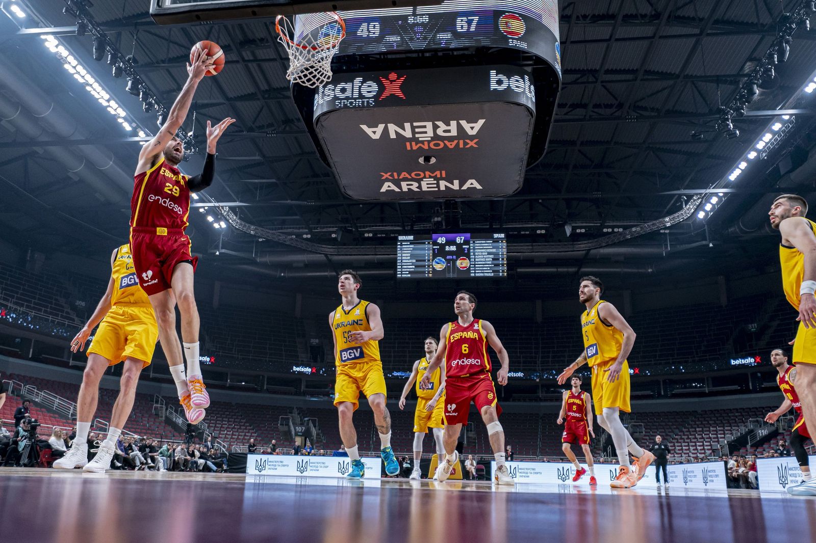 Las mejores fotos del Ucrania-España de baloncesto