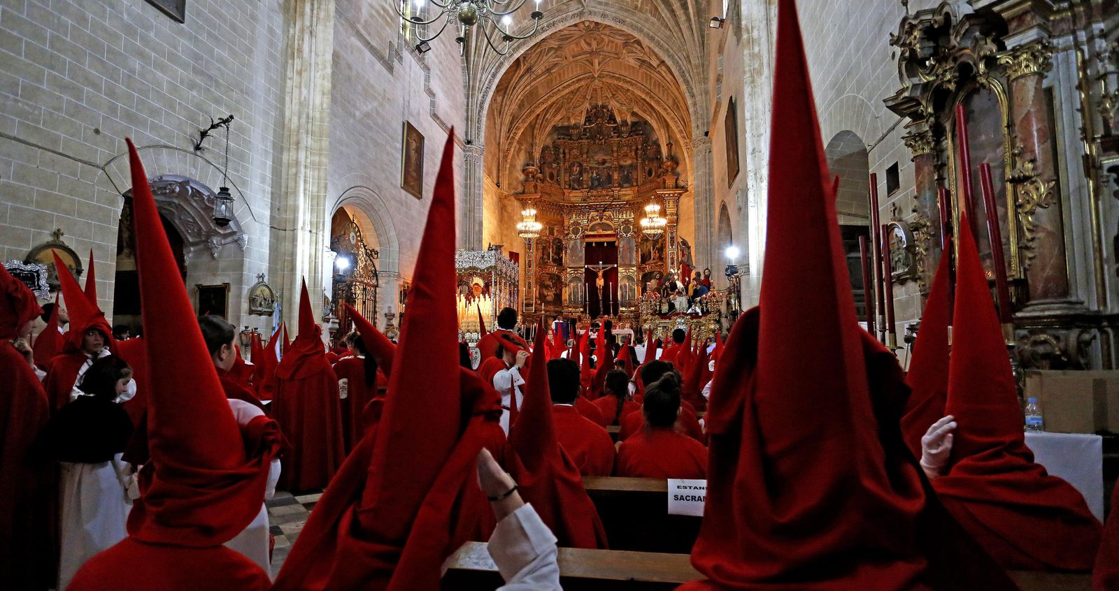Imágenes del Lunes Santo en Jerez