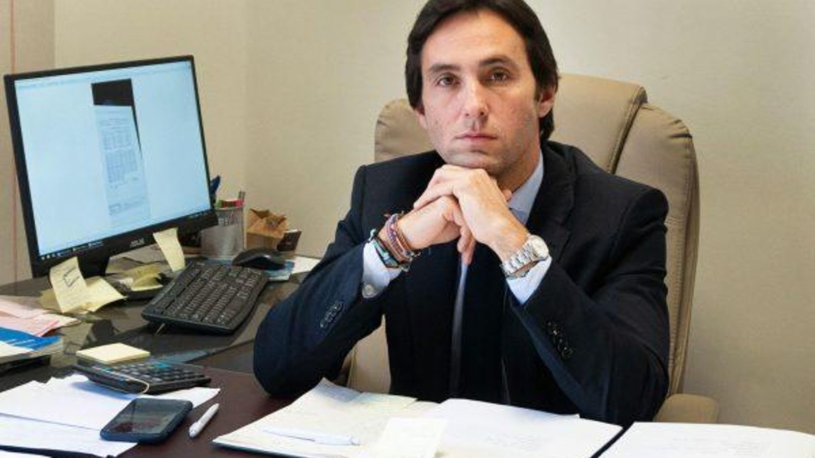 El abogado Carlos Jiménez Bidón, que ha representado a la maestra.