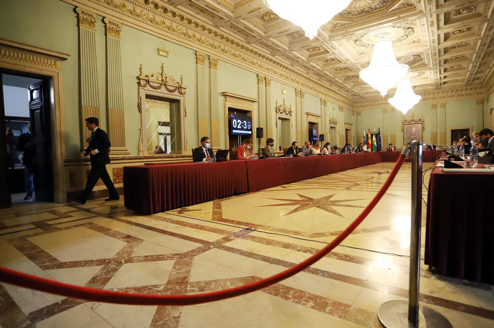 Imágenes del pleno celebrado en el Ayuntamiento de Huelva