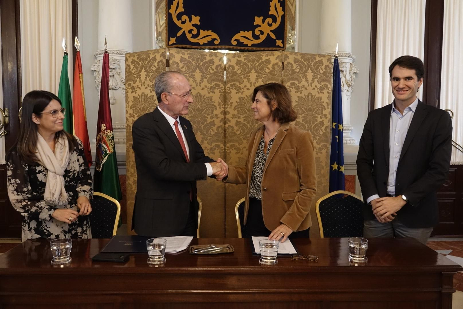 Imagen de archivo de la firma del acuerdo entre el Ayuntamiento de Málaga y la Fundación Telefónica.